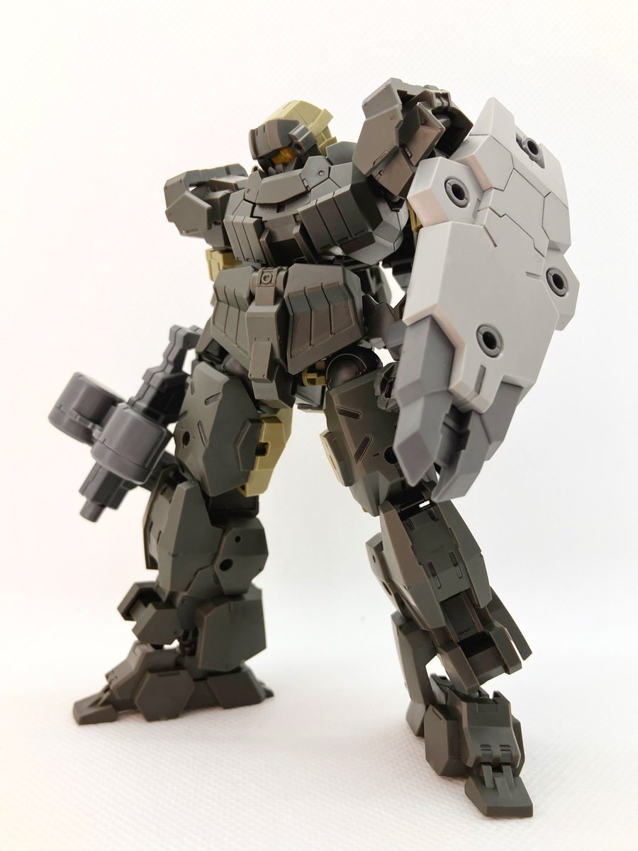 #私はこういう模型を作っています

30MMシリーズを中心にミキシングして遊んでいます☺️