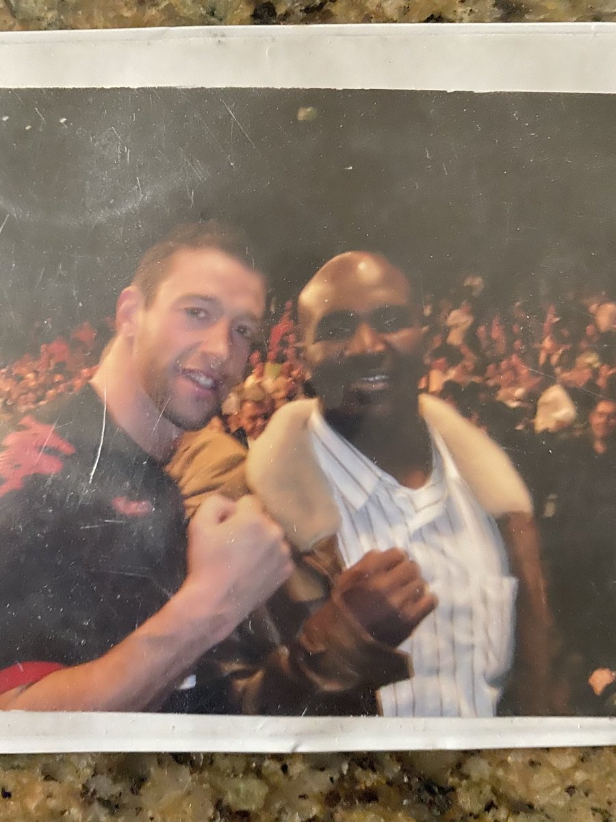 Enzo Maccarinelli 🏴🇮🇹 tweet media