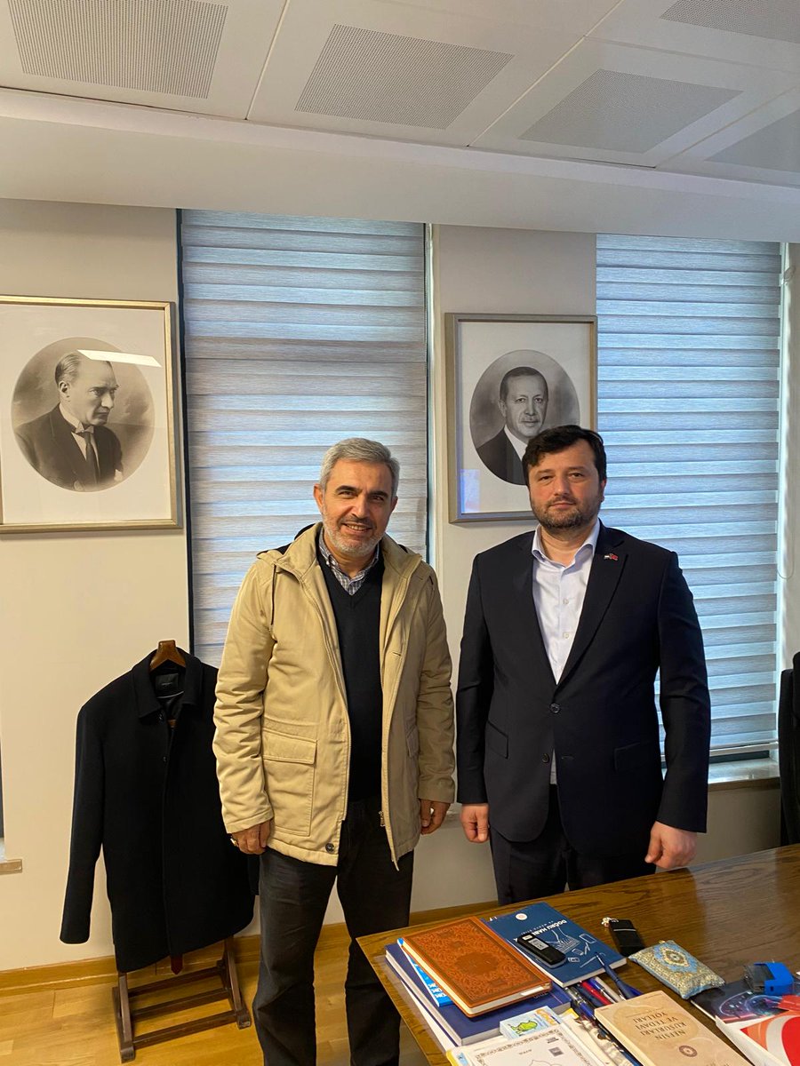 Ziyaretinden dolayı Şile önceki dönem Milli Eğitim Müdürümüz ve Güngören'imizde mukim Harun Dizieğri hocamıza teşekkür ederim. 
Kendisine sıhhat ve afiyet dilerim. 
<a href="/DiziegriHarun/">Harun Dizieğri</a>