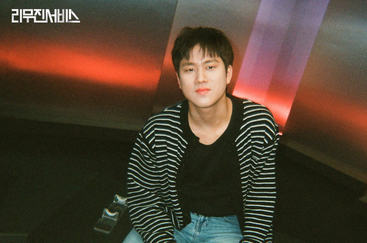 무쥔장이 가진 유일한(?)
‘팀 림썰’을 소개합니다🚗💕
저희는 한국어가 가능하며,
확신의 슈퍼 울트라 대문자 T
(이지만 때로는 F 감성의 소유자인)
듀엣 서비스 장인과 함께합니다😊

<a href="/BPM_LMJ/">이무진 (LEE MU JIN)</a>

#이무진 #LEEMUJIN #리무진서비스 #LMJSV