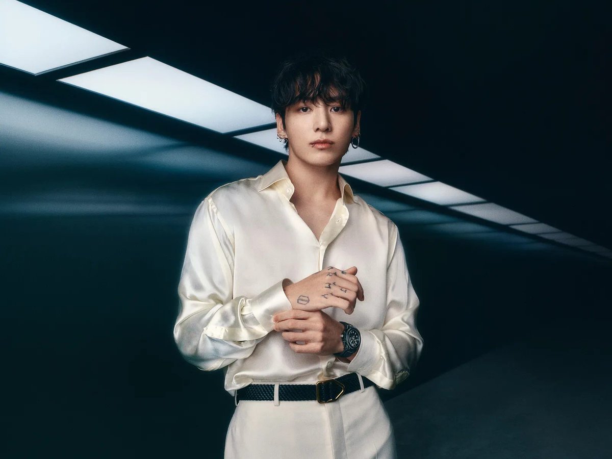 GQJAPAN's tweet image. BTS ジョングクがウブロのグローバル アンバサダーに就任！

「2022年のFIFAワールドカップで『Dreamers』を披露した瞬間、大会オフィシャルタイムキーパーであるウブロと共に、時間と音楽が繋がっているように感じました」
gqjapan.visitlink.me/0oztBu

#ジョングク #JungKook #정국 #ウブロ #Hublot