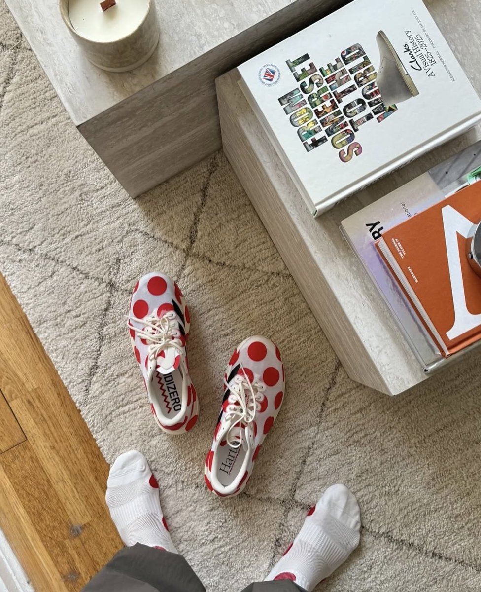 gm ☕️

your home is a reflection of yourself❣️