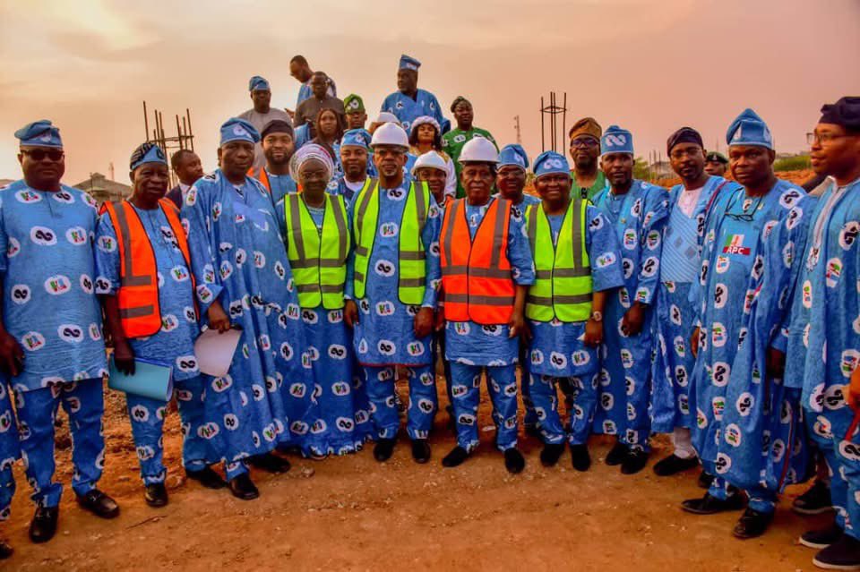 Senator Solomon Olamilekan Adeola YAYI. CON, FCA tweet media