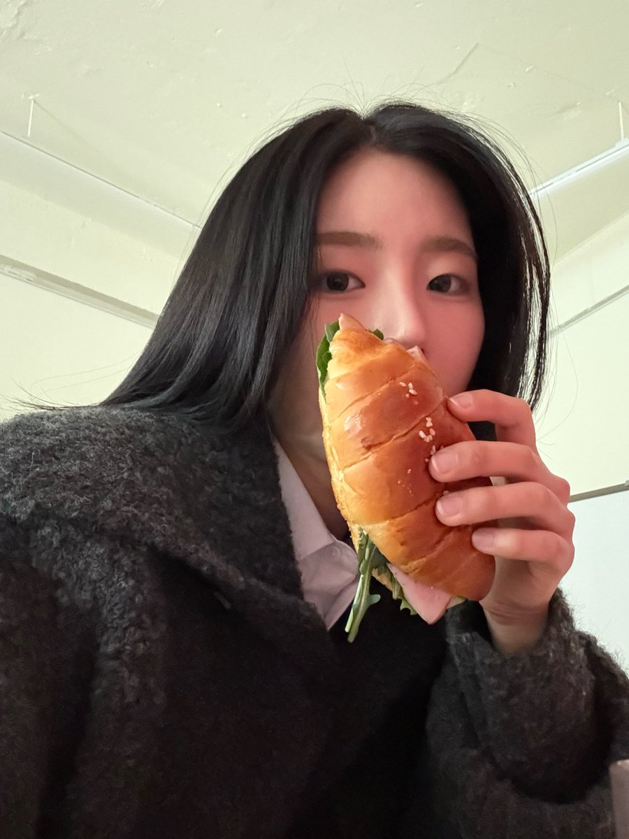 260212 - F

#트라이비 #TRI_BE #현빈 #HyunBin