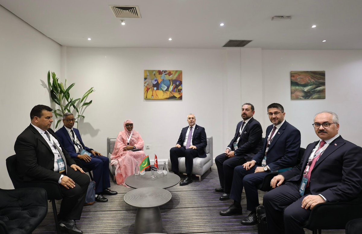Çocuk İşçiliğinin Ortadan Kaldırılması 6. Küresel Konferansı vesilesiyle Moritanya Kamu Hizmetleri ve Çalışma Bakanı Marieme Mint Boydiel Houmei ile heyetlerimizin katılımıyla ikili görüşmemizi gerçekleştirdik.
 
İşgücü, istihdam, iş sağlığı ve güvenliği alanlarında