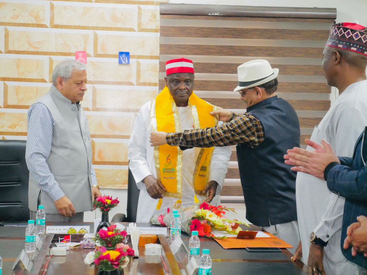KwankwasoRM's tweet photo. As part of ongoing efforts to elevate educational standards and expand access to quality learning opportunities in Nigeria, I had the privilege of visiting Mangalayatan University in Aligarh (Beswan), Uttar Pradesh, India, on Wednesday.

This visit seeks to foster meaningful collaborations in research, technology, and academic exchange between Nigerian institutions and their Indian counterparts, promoting mutual growth and innovation in higher education.

I extend my heartfelt appreciation to the entire Mangalayatan University community—particularly the Chancellor, Vice Chancellor, Senate, and staff— for their exceptional warmth, hospitality, and gracious reception. - RMK