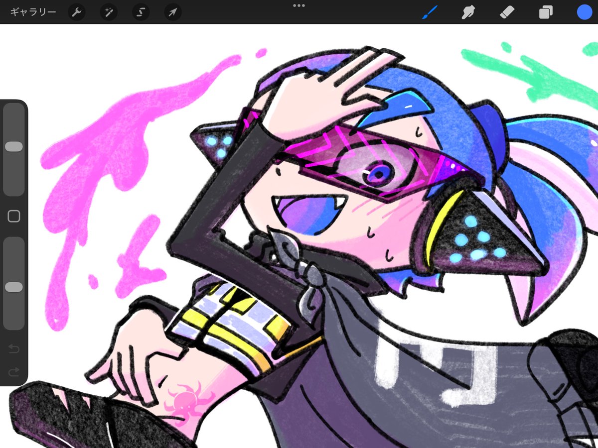 アクキーの絵を描いています