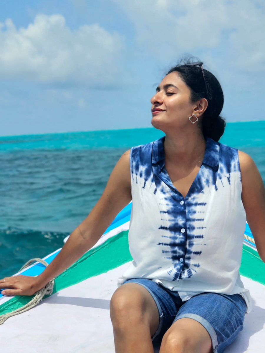 sh64894820's tweet photo. #vyshnavi https://t.co/vZZBC1X3GY