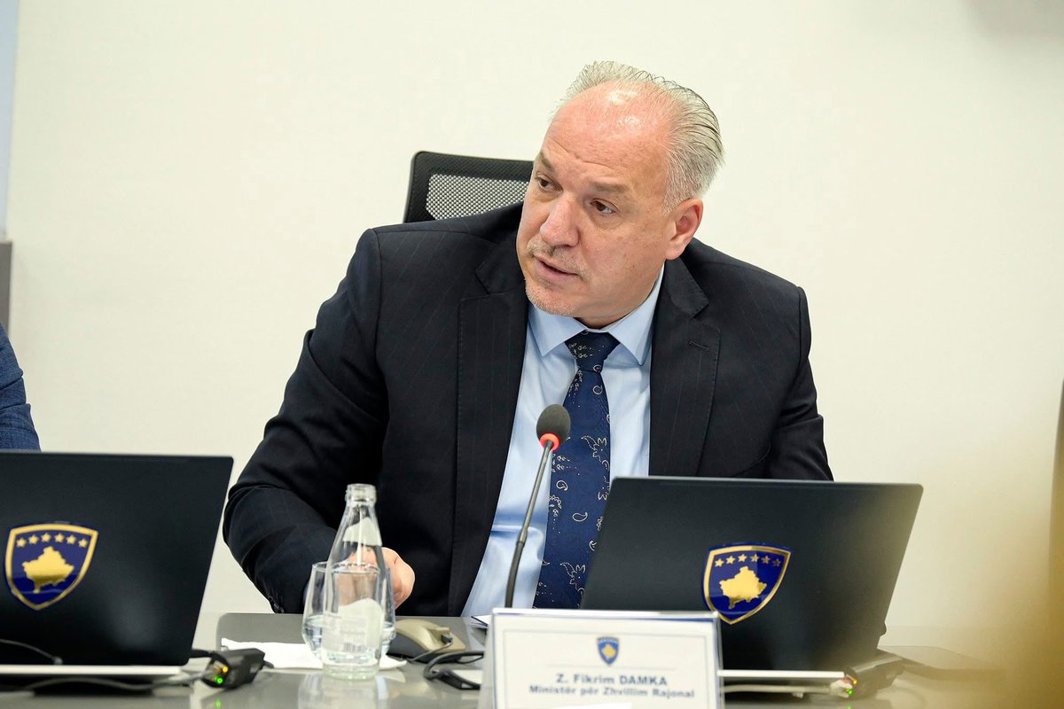 Balkan Postası tweet media