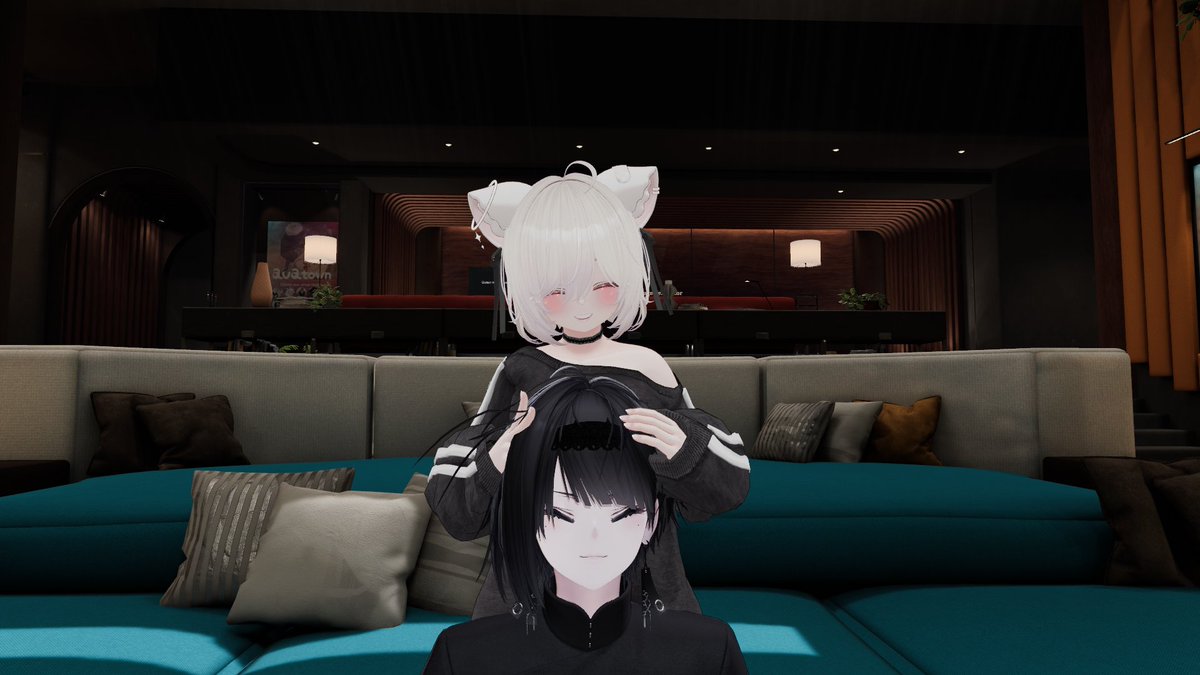 改変頑張っててその姿もとってもとてもかわいかったです。俺も作業しながら見守らせてもらってました。
お話しして元気もらいました。
なんかもらうには有り余るサービスも頂いたので満足です。まじでかわいかった。
バイトもこれで頑張れます。