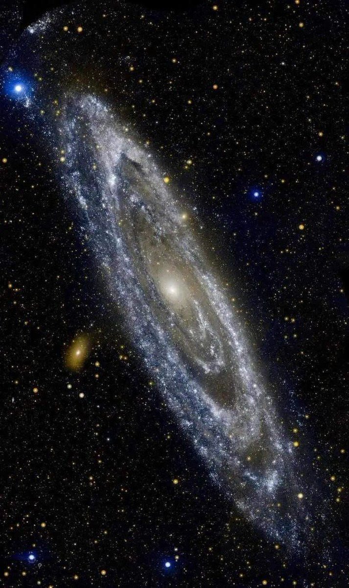 Madriles6211's tweet image. M31 Andrómeda galaxy in infrarred by GALEX telescope #NASA #ESA #JÑL #Calthech