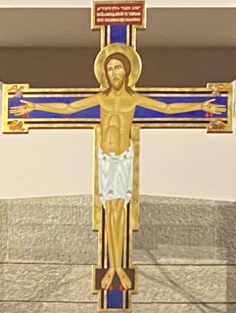 Buongiorno Gente che pensate!
Ed avvenne così che Giove pluvio
ar fine de sciacquà n’po de monnezza
diede inizio a sto gran diluvio
misero fjo d’ogni uman stoltezza;
siccome Noè da quer dì è morto,
nun cjarimane che Cristo risorto!