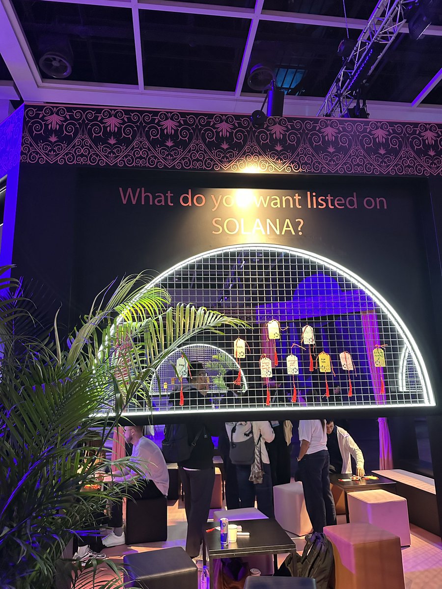 “What do you want listed on Solana?” 🇭🇰

That question hits different when you’re surrounded by builders at Accelerate APAC.

The ecosystem isn’t waiting.
It’s asking.