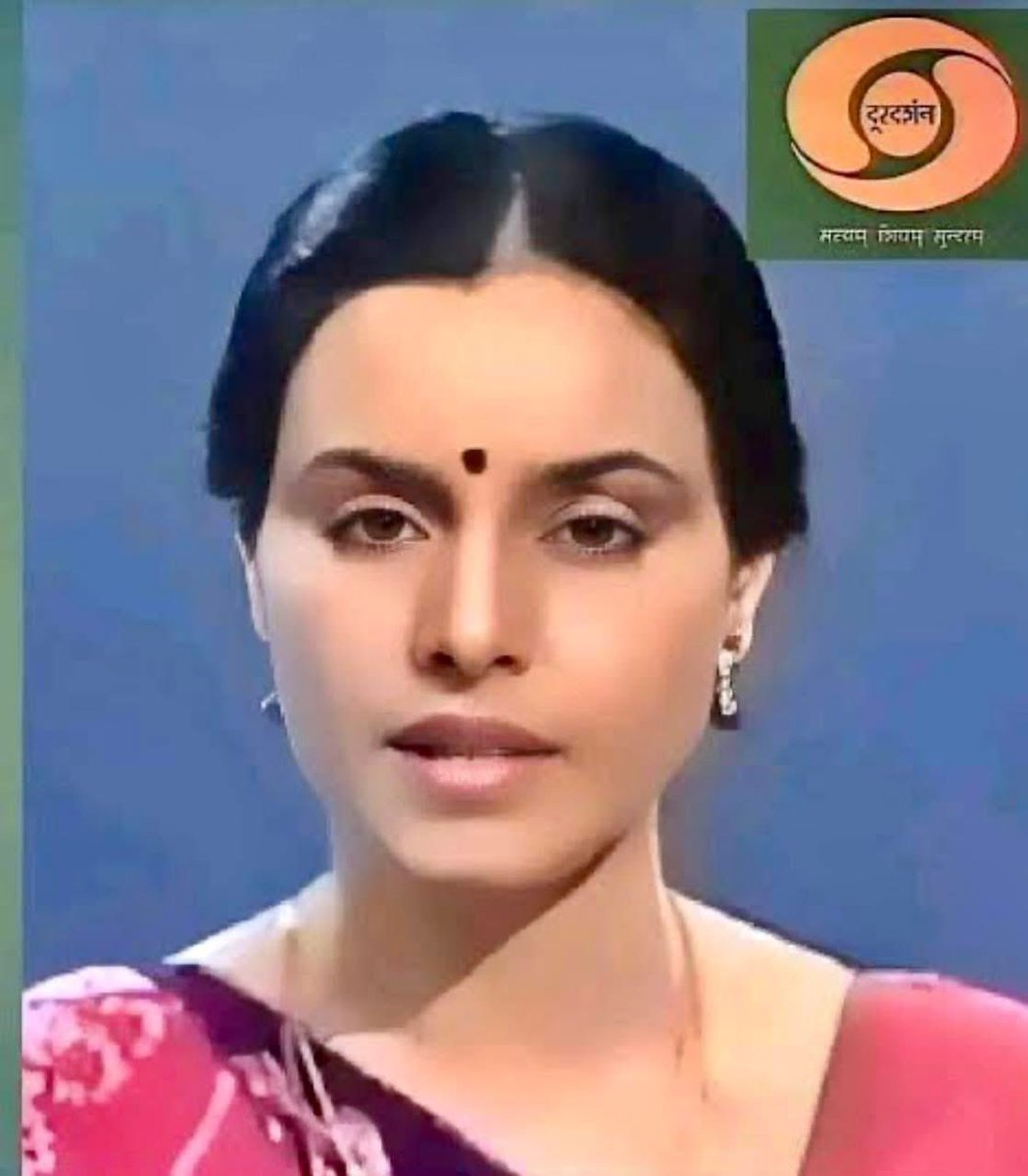 Sarala Maheshwari, known for her calm, elegant &amp; dignified style of news reading,captured the hearts of millions from 1980 to 2005. Her simplicity and  poise turned TV news into a revered experience. Her passing marks the end of an era. Deepest condolences to the family 🙏.