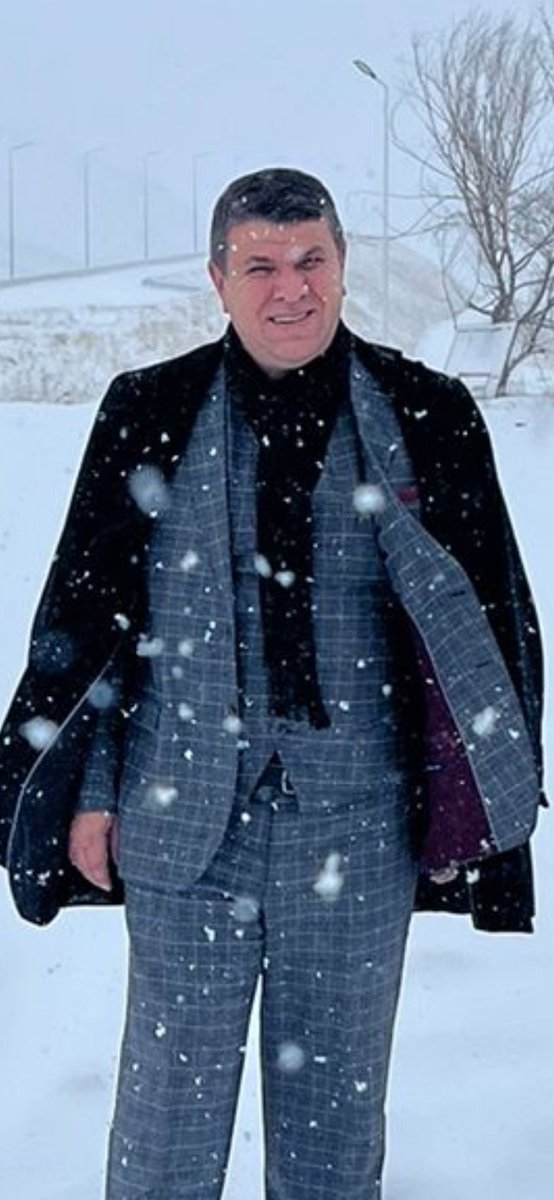Mutluzd84382677's tweet photo. “Hava gurbet, toprak gurbet, su gurbet. Alev alev sardı beni bu gurbet. Asıl derdim ne sıladır, ne gurbet. Dost ufuklar düşünceme dar benim ... https://t.co/W72UzjDkpw
