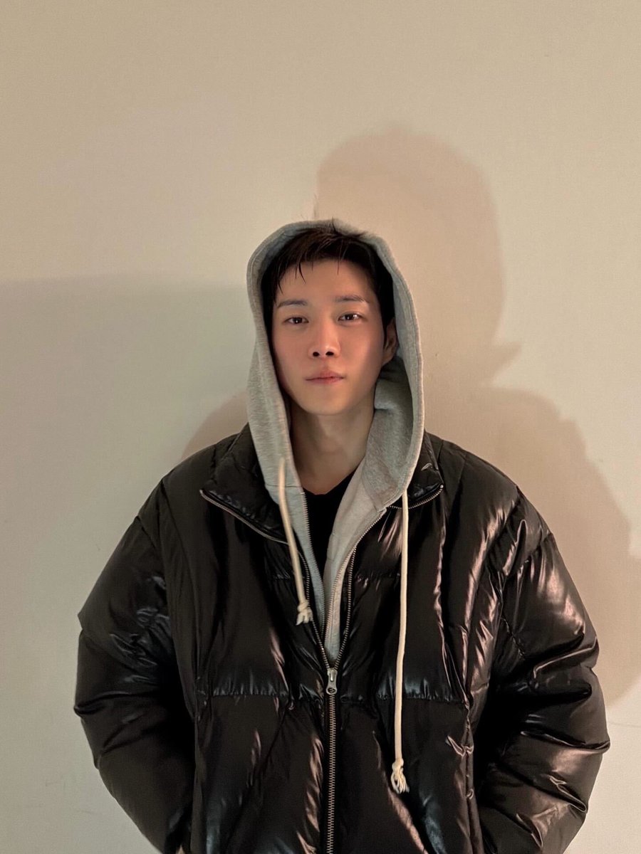 [Instagramアップデート]

#キム・ヨンデ #김영대  #キムヨンデ #KimYoungDae
instagram.com/p/DUpjO6HD6sH/
