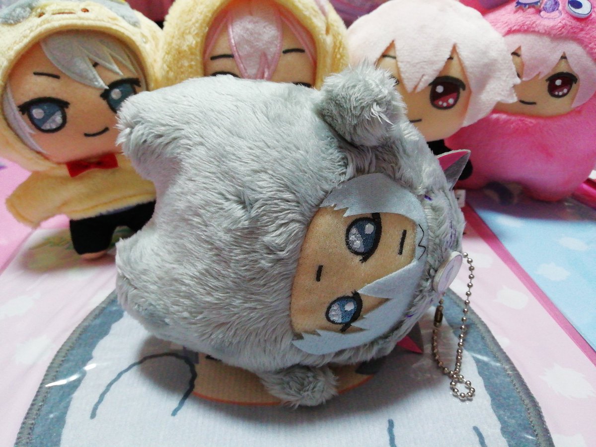 譲渡】アイナナ モンぬい きらどる ダイカットハンドタオル 【譲】楽