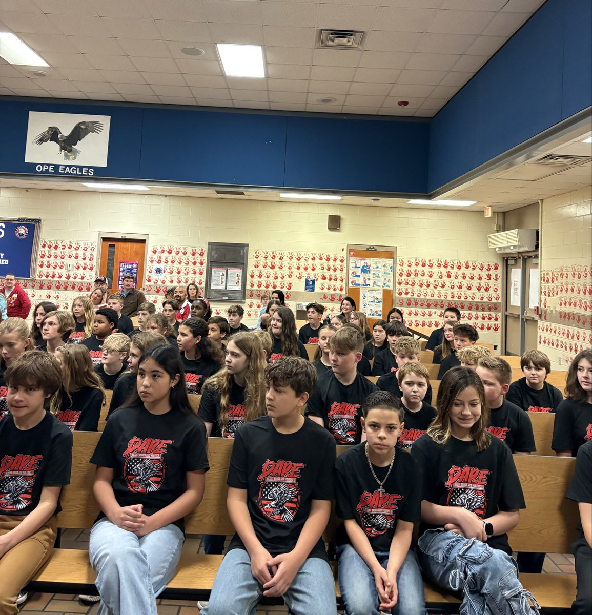 Big congratulations are in order for the 6th grade graduates of the D.A.R.E. Program over at Orange Park Elementary School.  These students successfully completed several weeks of training led by Officer G. Briggs, OPE’s school resource officer.