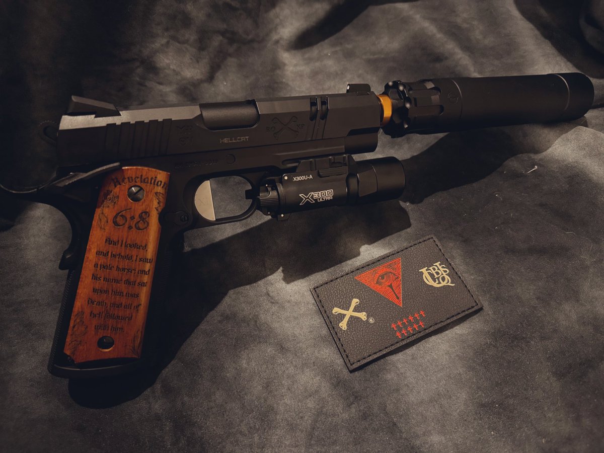 ShatteredSkiesB's tweet photo. ROXP mod.1 / No.0010
Rogue Operators eXperiments Pistol mod.1 Operation Package
#UCQBS
#RO_ https://t.co/qWIi1urMZe