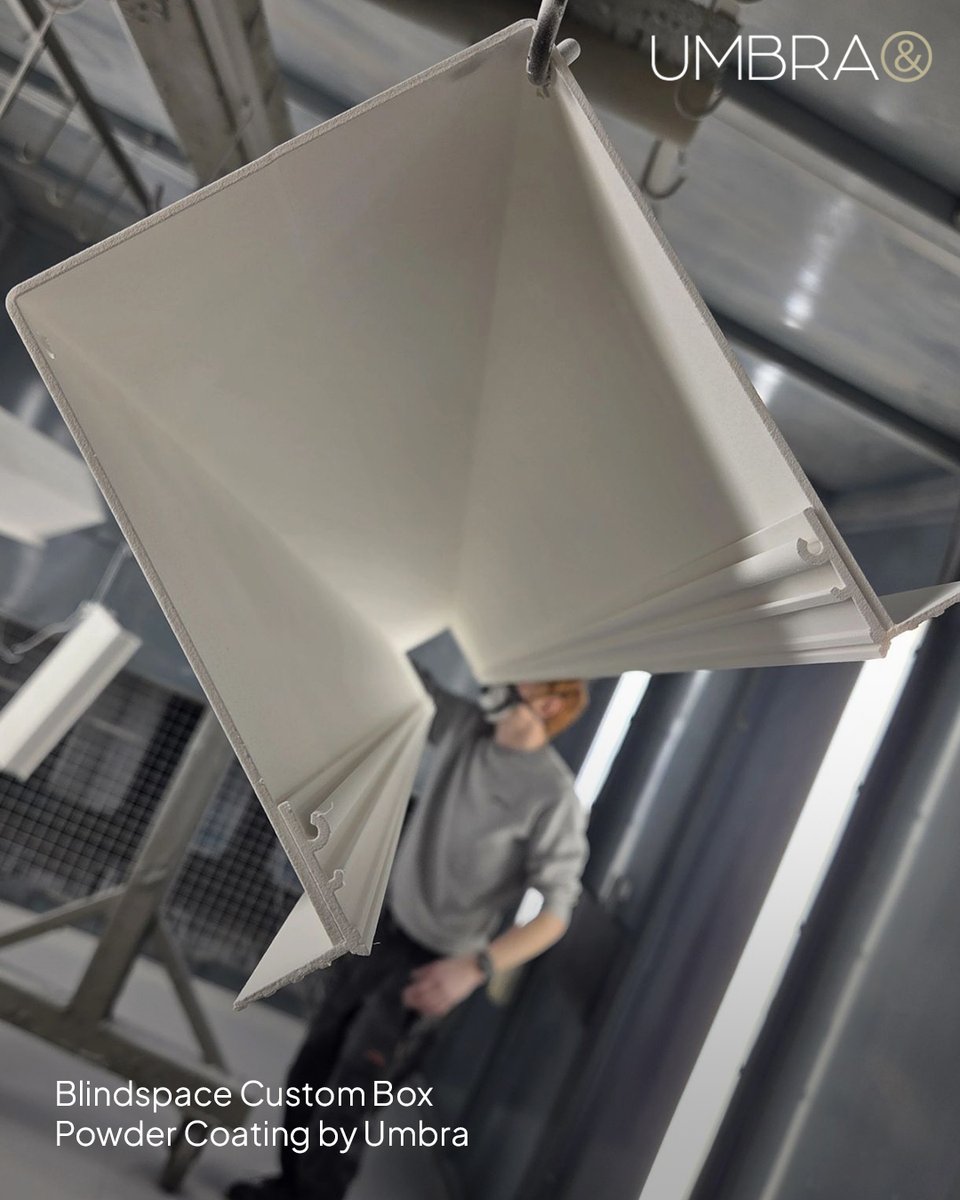 blndspace's tweet photo. This is where the finish starts. Custom Blindspace boxes fabricated by @Umbra  Shading, coated and ready for clean concealment on site.

#umbrashading #hiddenblinds #blindspacebox #architect #concealedbox https://t.co/oBsLicTBqJ