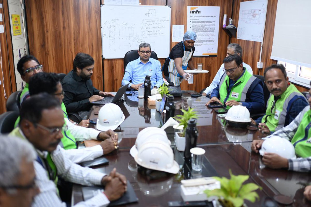 subhrakantpanda's tweet photo. Happy to see the progress of the project and, more importantly, the focus on safety and housekeeping. The team is highly motivated and giving it their all! @IMFALtd
#FerroChrome #GreenfieldProject #Expansion #Safety https://t.co/ZS2AF4qQRe