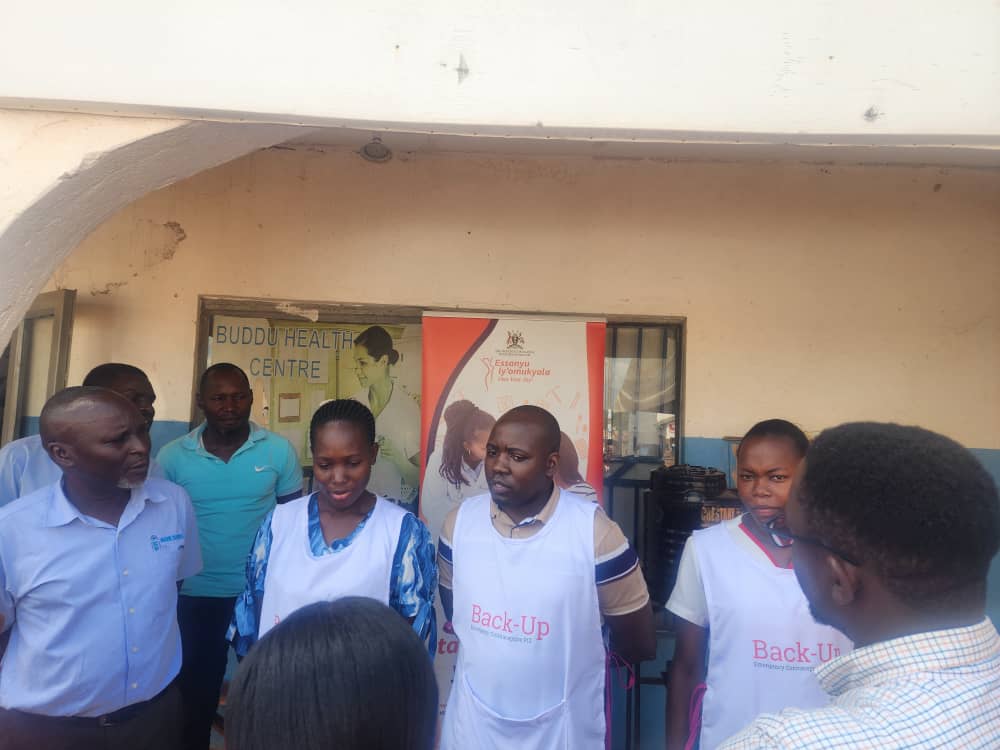 UNFPAUganda's tweet image. In Mukono on joint field visit with @FCDOGovUK, @MinofHealthUG, and partners—@PSIUganda, @MarieStopesUg, @DKT - under the #EMPOWER Private Sector Project, driving collaboration to expand access, improve quality and deliver sustainable private sector–led health solutions.