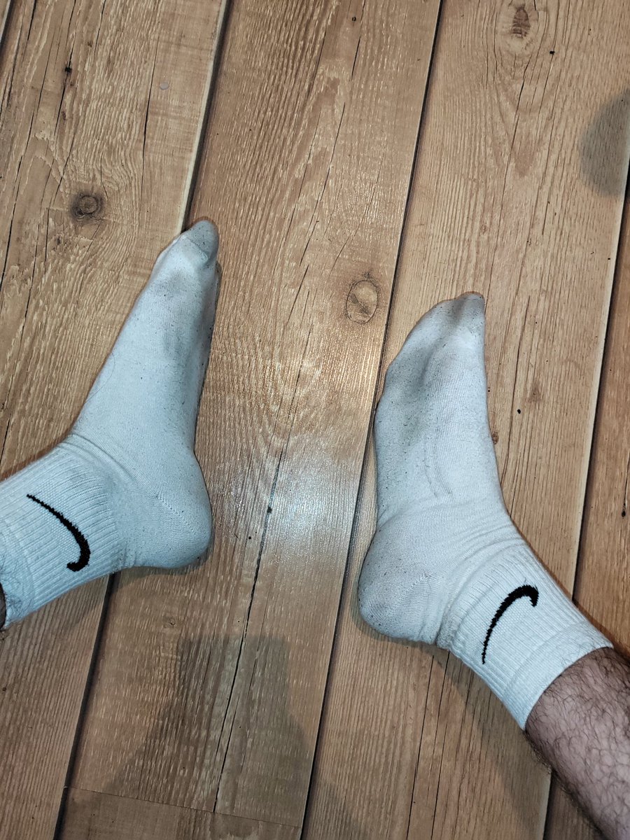 RT if you would like to have a wiff, and after you can just send 🤑

linktr.ee/SneakersDudeM

#sub #findom #master #cashfag #cashmaster #tribute #paypig #alpha #feet #cashdrain #finsub #lick #sniff #worship #moneyslave #fag #slave #pay #kink #goon #send #pay #obey #socks