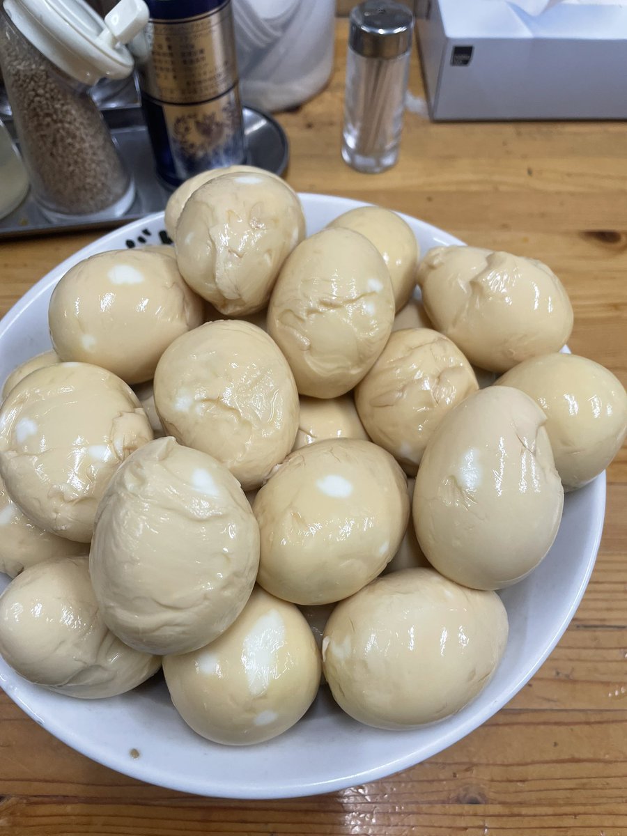 tsubasaya_koide's tweet image. 🥚くずれ玉子🥚

2/12(木)
玉子ミスりまくりました。
ラーメン屋さんならわかると思うんですが、稀にあるチョー剥きにくい玉子でした。

Xボタンで無料です。

食べてください！