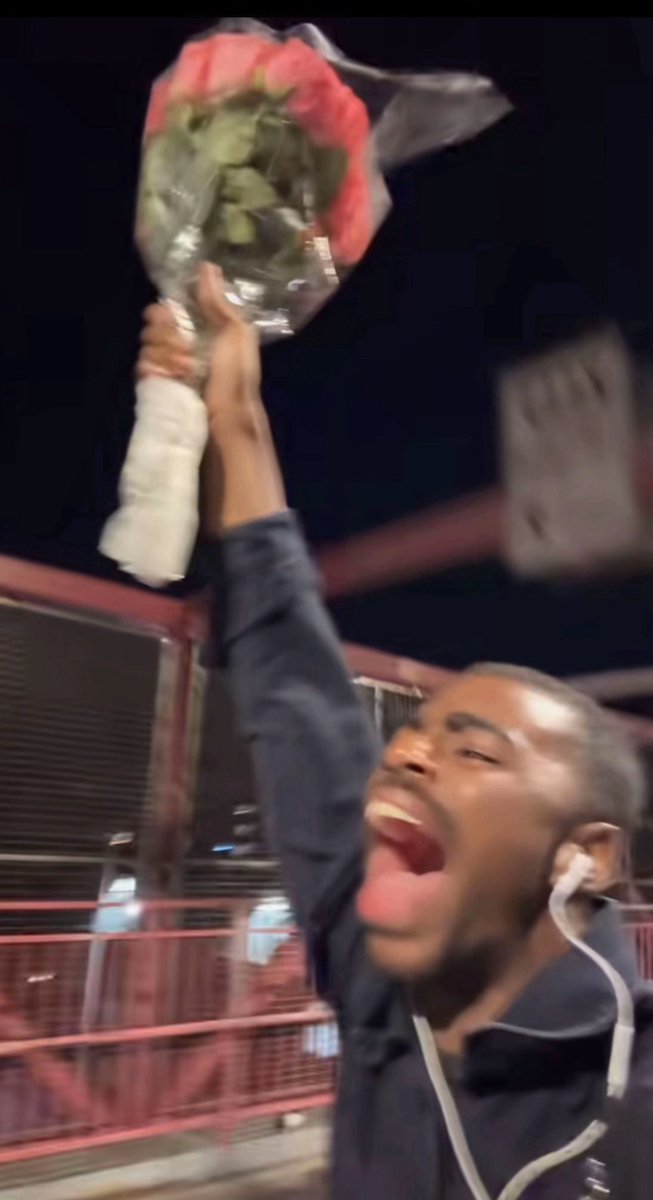Stewpidfoxx's tweet photo. @ranksauce Me whenever you post https://t.co/Z1KC2kPO1K