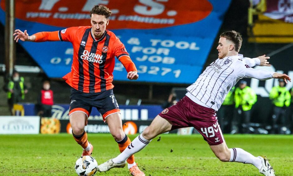 Nikolaj Moller set for swift Dundee United exit as Tangerines receive six-figure offer dlvr.it/TQvwKg