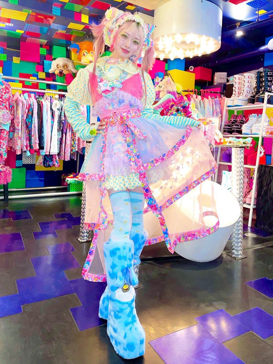 🫧Long Tiered Pannier-Skirt Belt🫧 Spinning around in this dress