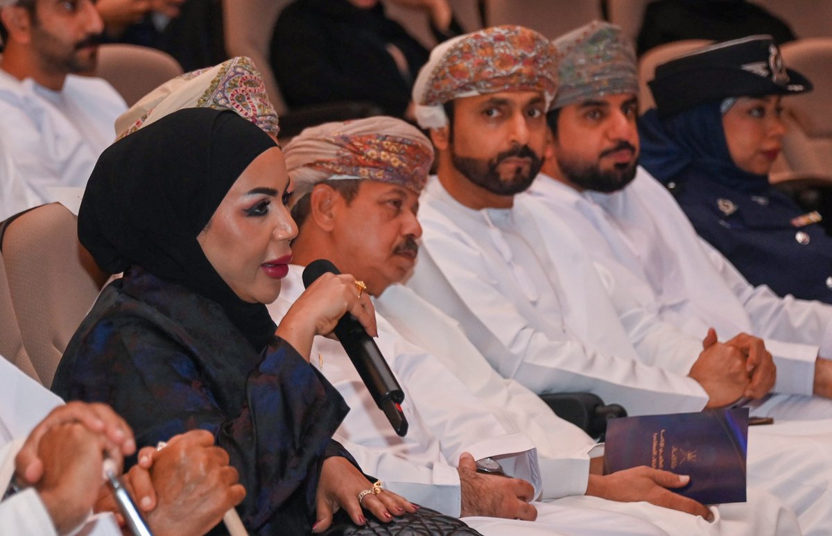 OmanNewsAgency's tweet photo. وزارة الإعلام تنظم جلسة حوارية بعنوان "الإذاعة والذكاء الاصطناعي" احتفاءً باليوم العالمي للإذاعة الذي يصادف الـ13 من فبراير من كل عام.

https://t.co/JssKKQMTgM

#العُمانية https://t.co/CwNrNh3RlJ