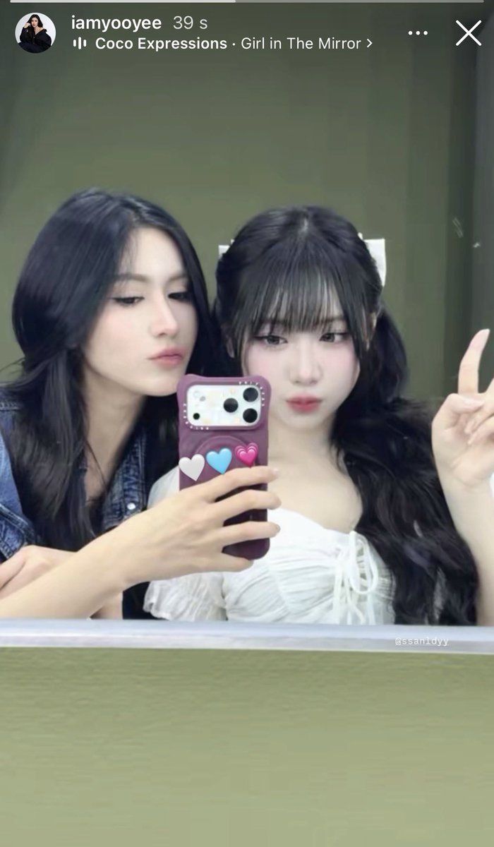 CharleideS60819's tweet photo. Minhas fofinhas juntas ❤️
Estava com muita saudade delas 🥰
#YooyeeSandy
#YooYee
#Ssanldyy https://t.co/ILfSi1fkfw