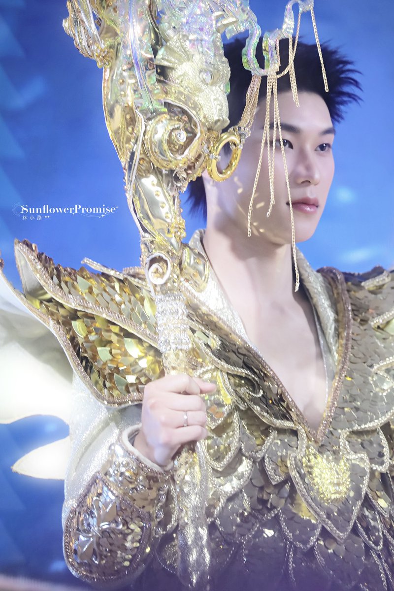 📅「𝟮𝟲𝟬𝟮𝟭𝟮」

A god descending, casually owning the stage.👑

🚗ˎˊ˗⁀* <a href="/TOTOGABACK/">OFFROAD 🚗</a> ⸝⸝⸝⸝🦌⋆꙳⊹🌻⋰

KRUNGTHONG x DAOUOFFROAD
#Krungthong25THxOUROAD 
#ออฟโรด #offroadKTP