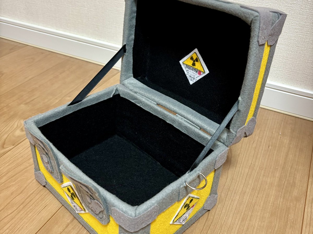 b. (@bgraphies) / Posts / X