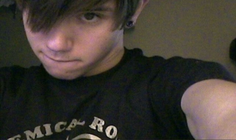 specificross's tweet photo. my chemical romance makes me dance https://t.co/GMWMRC1Uyq