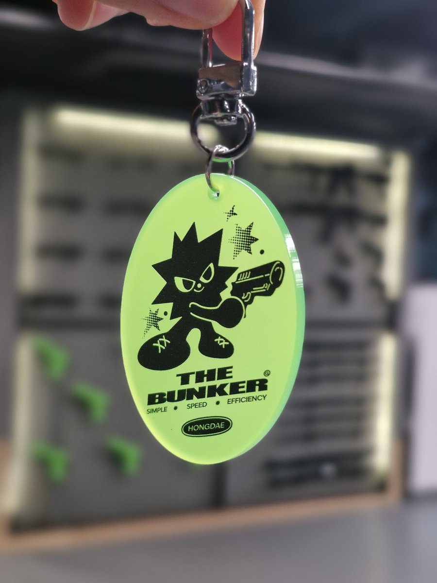 앗차차 들어가기 전에!! 
저희 언니가 홍대에서 호신술을 가르치게됐답니다 영애 여러분 어딜 빙의해도 요즘은 무술이 필수인거 아시죠??? 미리 배워둡시다 !!!!!! 퀘스트 완료하면 이 귀여운 키링도 준대요!!!!