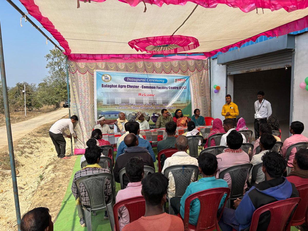 SARDA_ORG's tweet photo. We are proud to announce the inauguration of the Common Facility Centre (CFC) near the SARDA Agro Tourism Centre (SATC), Balaghat. H’ble MD Dr N. P. Singh inaugurated the CFC with traditional rituals — a key step in strengthening our commitment to rural &amp; agricultural development https://t.co/BD8yUhkeFP