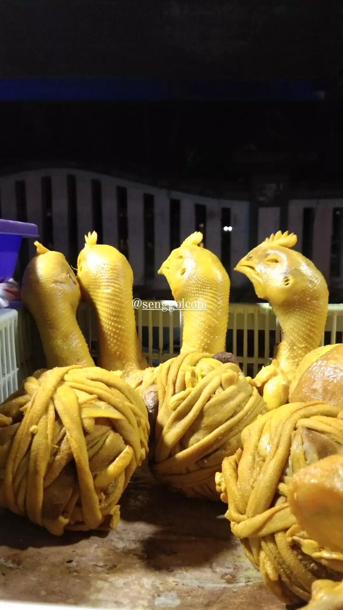 Penyetan di gerbang SMSR, Bugisan, Yogyakarta