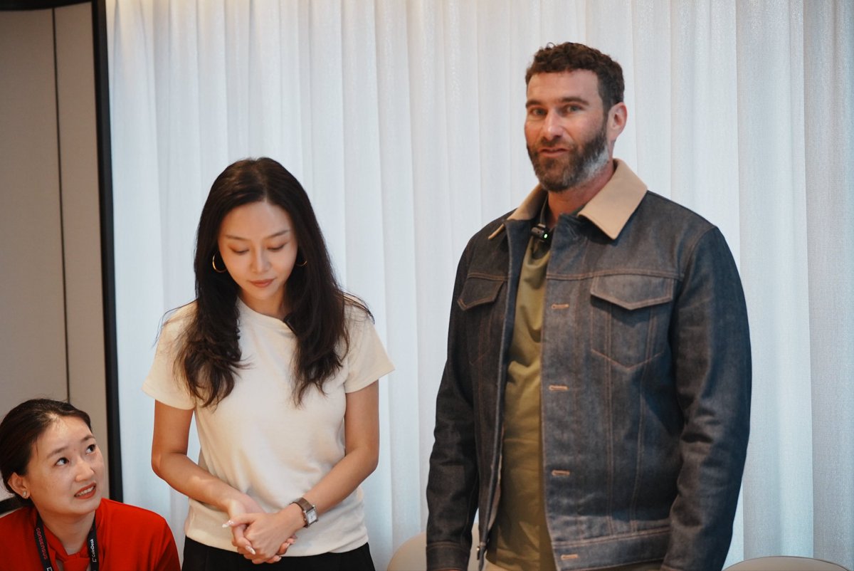 jiayi 加一 tweet media