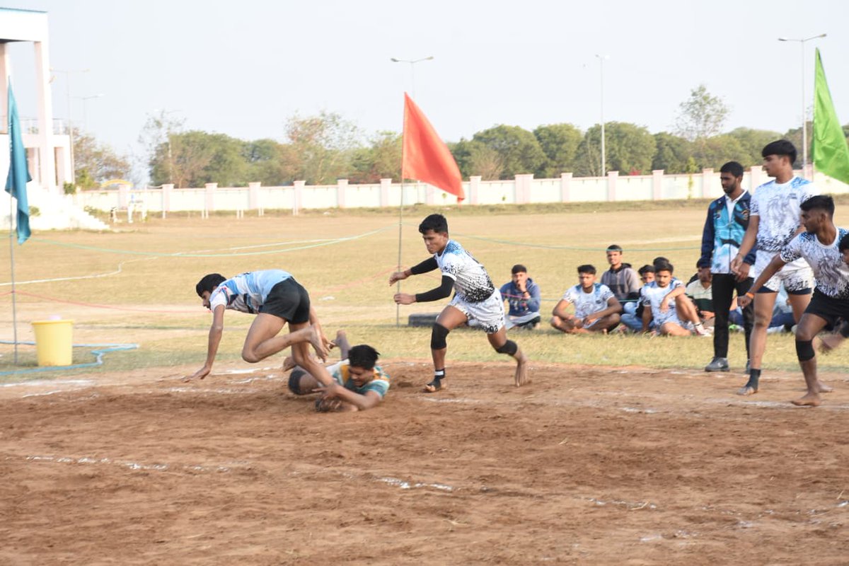 BUAT_BANDA's tweet photo. Inter Collegiate Kabaddi Tournament succesfully organized by University Sports Board, Banda University of Agriculture & Technology, Banda (U.P.). Huge congratulations to the entire team and athelets.
#buatbanda #Sports #University https://t.co/ptTxakemuh