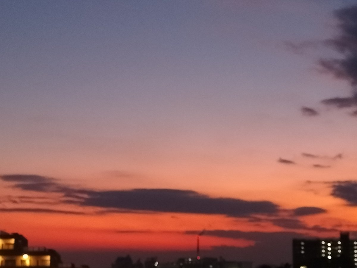17:50の夕空🟧🟦 #空