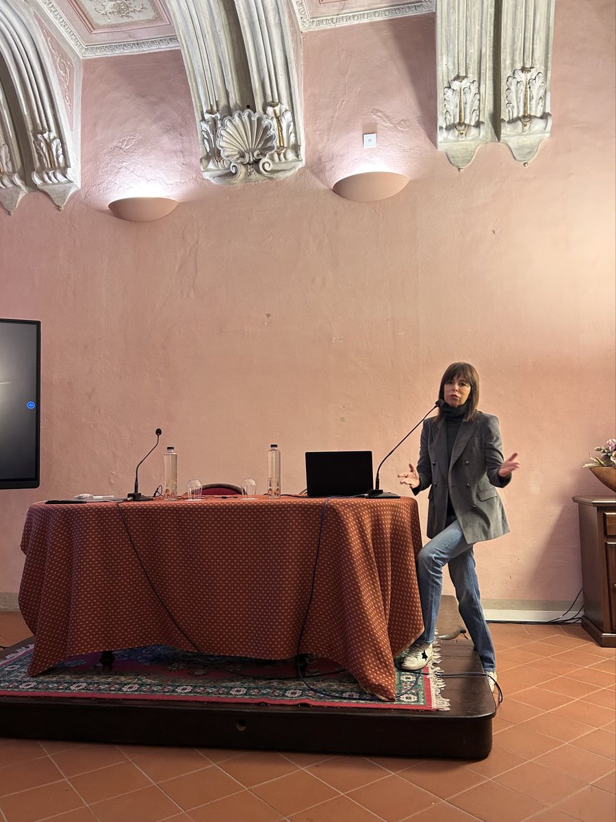 maarggi1's tweet photo. Bringing the whole School of Medical Oncology of Turin to a monastery in the Alps: learning, debating, and engaging with oncology’s key opinion leaders, while skiing, have a wine tasting and meeting Chris Bangle. Thank you #silvianovello #school #oncology https://t.co/WBaaZCe8wt