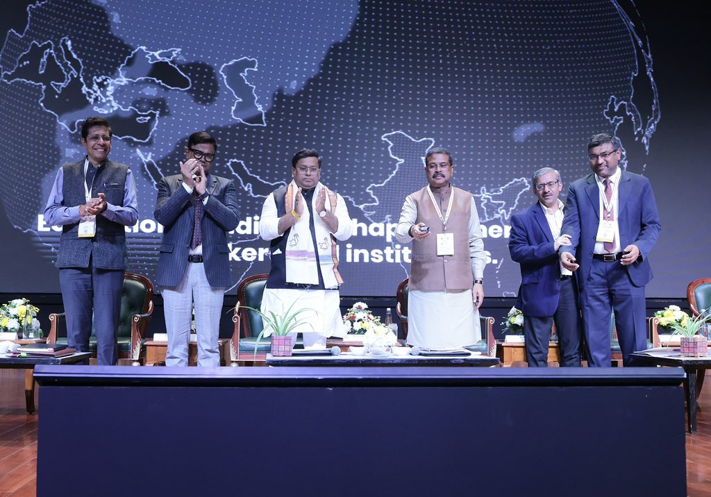 Dharmendra Pradhan tweet media