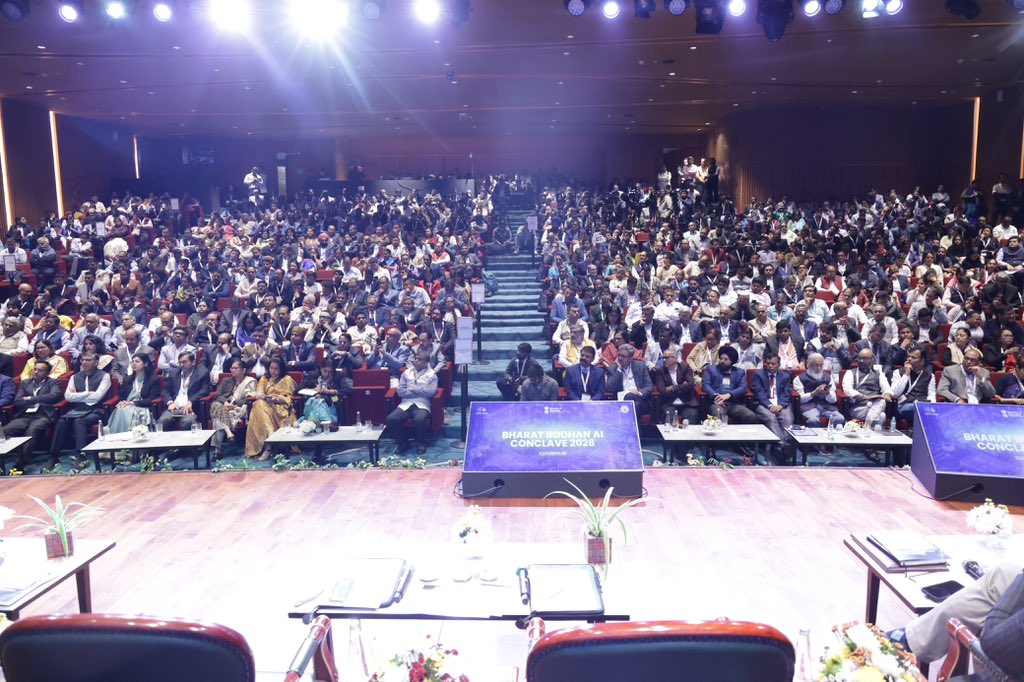 Dharmendra Pradhan tweet media