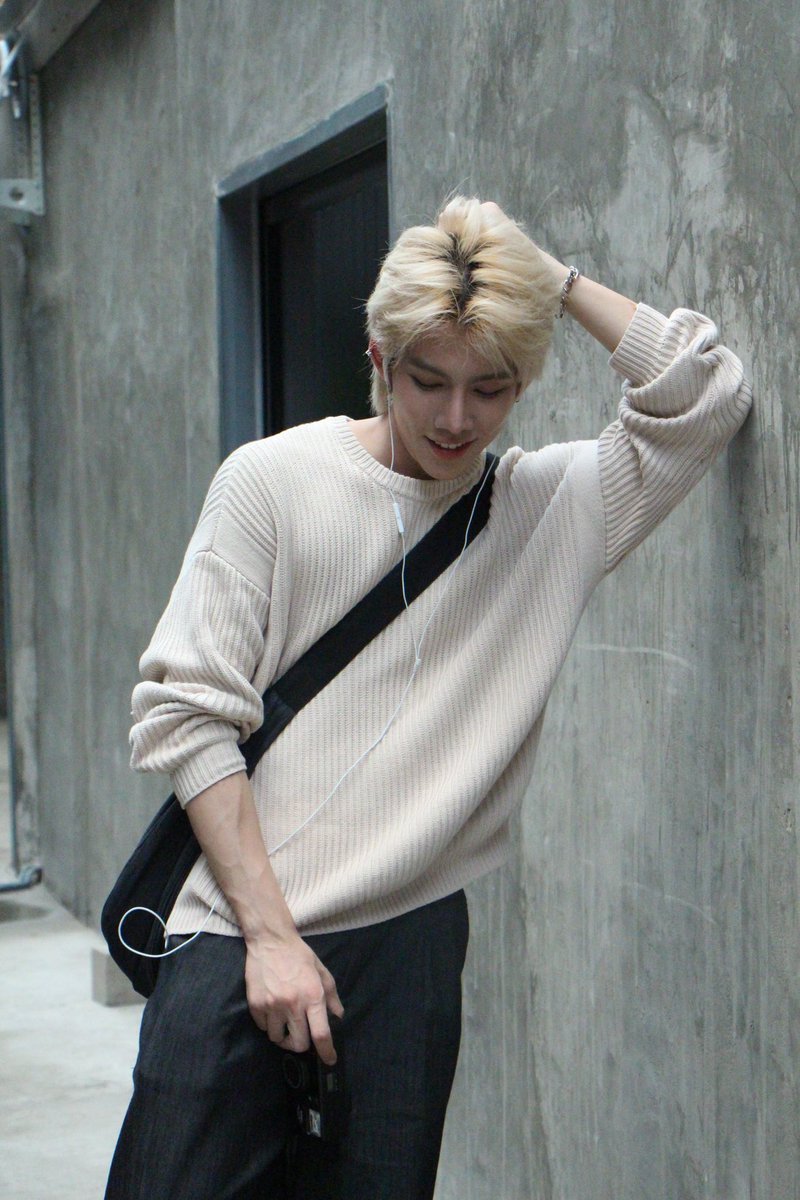 🙌🏻

#BeibeiKrit
#SHINEBOYSxBEIBEI
#SHINEBOYS