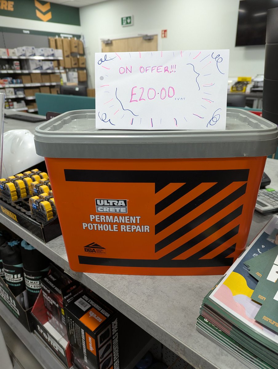 garrysibbald's tweet photo. @BCPCouncil hint, hint, available at the Bournemouth Travis Perkins branch.
To borrow the phrase you like to use on roadside digital signs, 'No Excuses'. 🤔
#Bournemouth #BCP #Potholes https://t.co/wnhQEl77sH