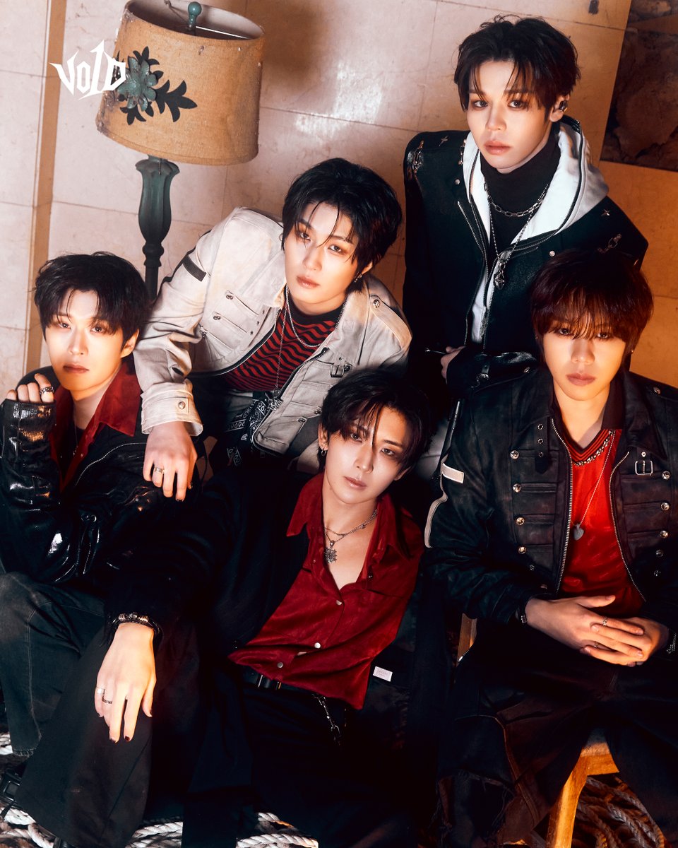 V01D_iX's tweet image. V01D Concept Photo #02

𝗖𝗢𝗠𝗜𝗡𝗚 𝗦𝗢𝗢𝗡

#V01D #보이드