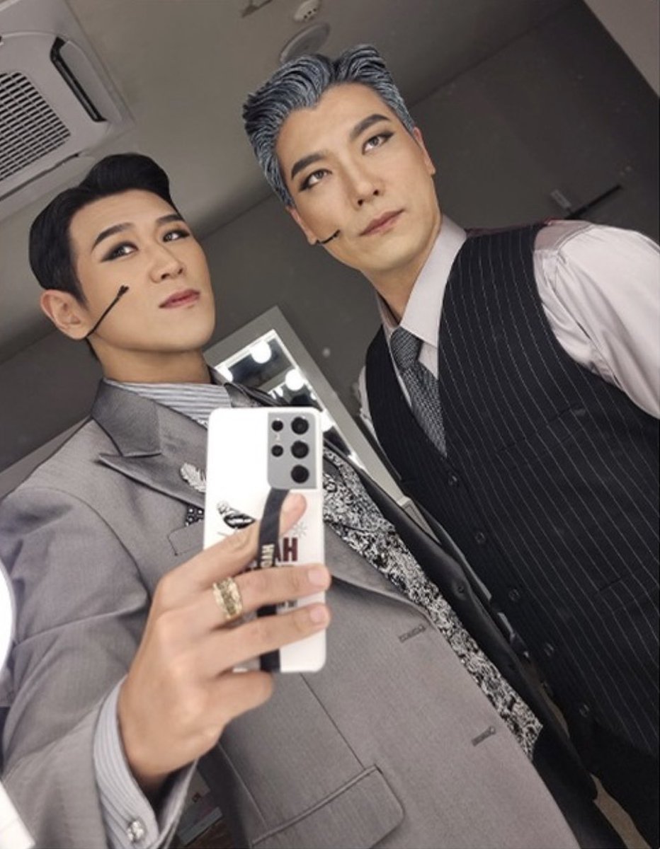 덤스 (@augichanta) on Twitter photo 