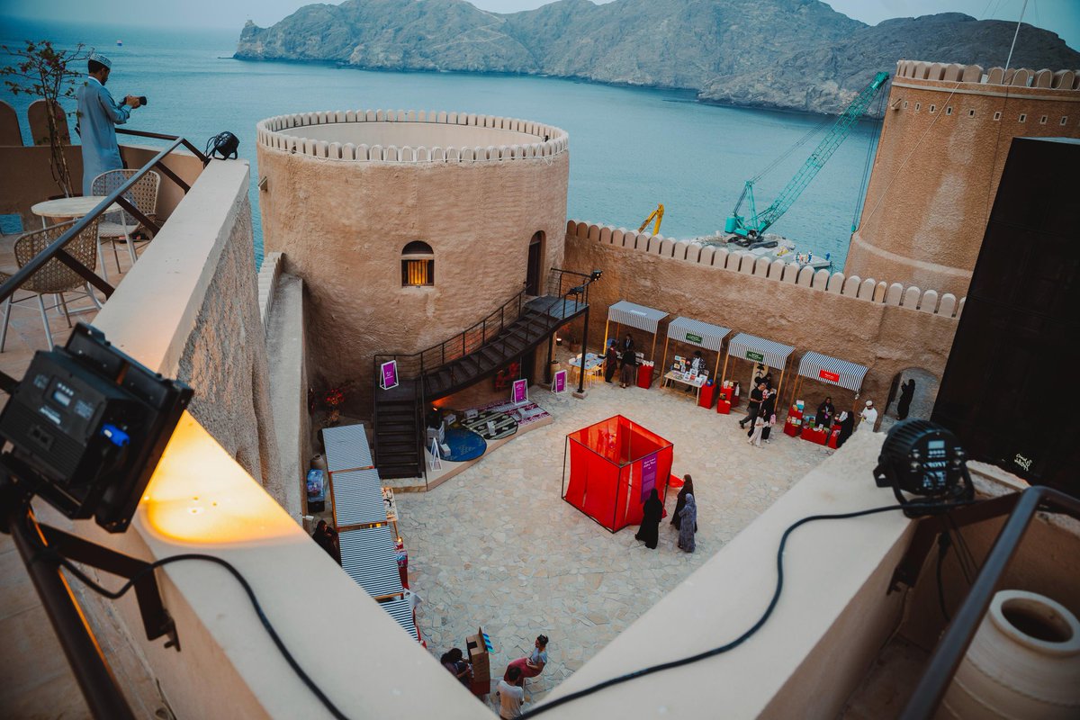 Al Mirani Fort tweet media